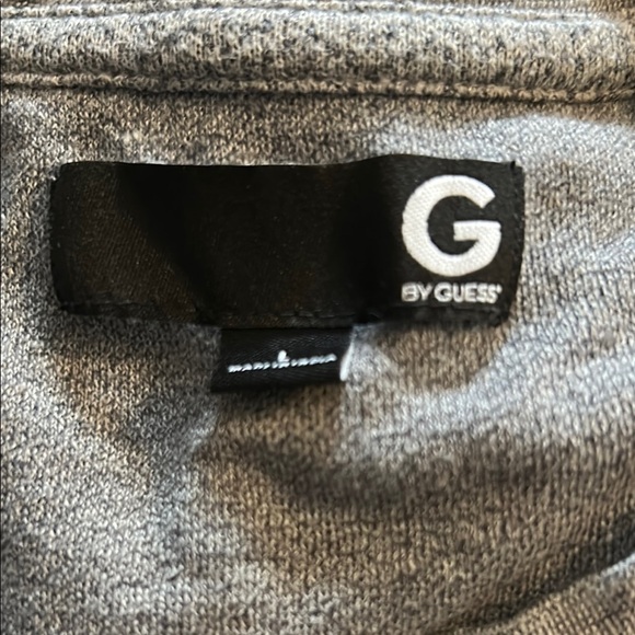 Guess Gray Crewneck Long Sleeve Shirt, Size Large - Picture 3 of 3